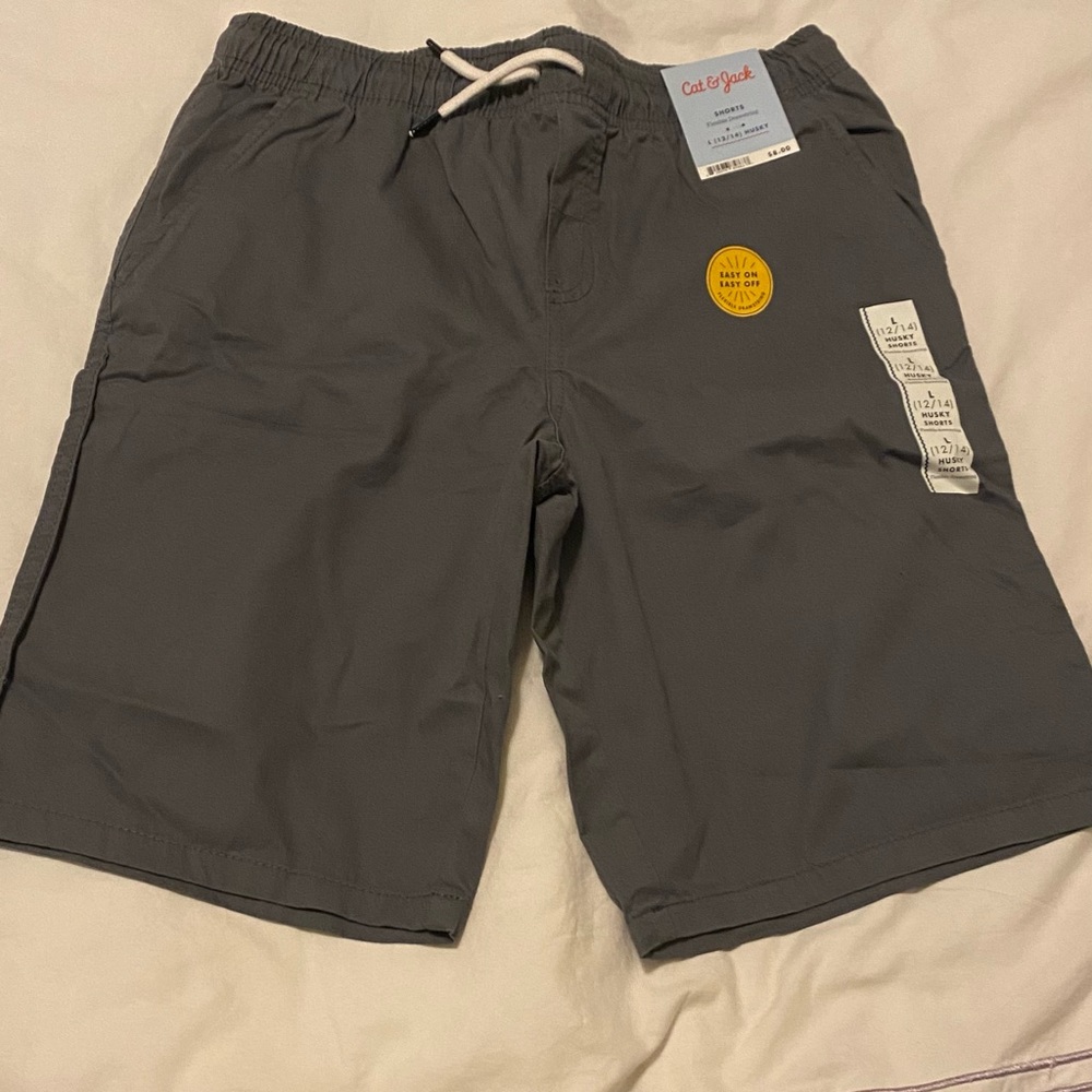 Cat and Jack gray shorts
